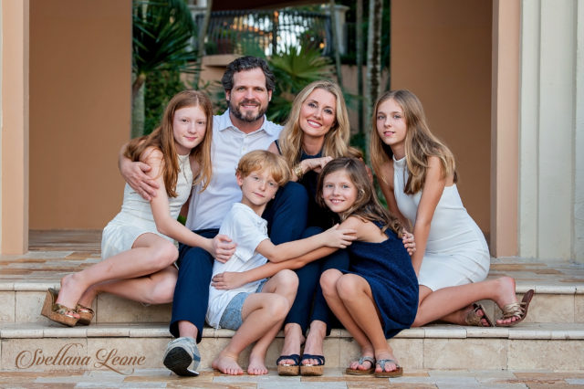 Palm Beach Gardens Family Photographer: Carolina and Heath with their kids Palm Beach Gardens Family Photographer: Carolina and Heath with their kids