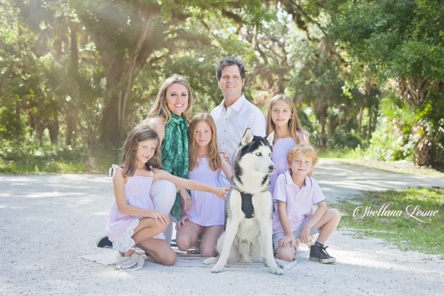 Jupiter Family Photographer: Carolina and Heath with their kids